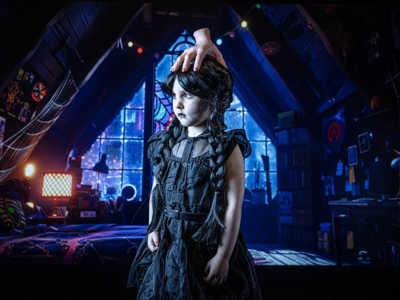 Flash Frames portraits creating unlimited backgrounds in our portraits with AI  